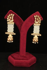 Load image into Gallery viewer, Bhaargavi Earrings