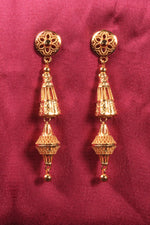 Load image into Gallery viewer, Hiral Earrings