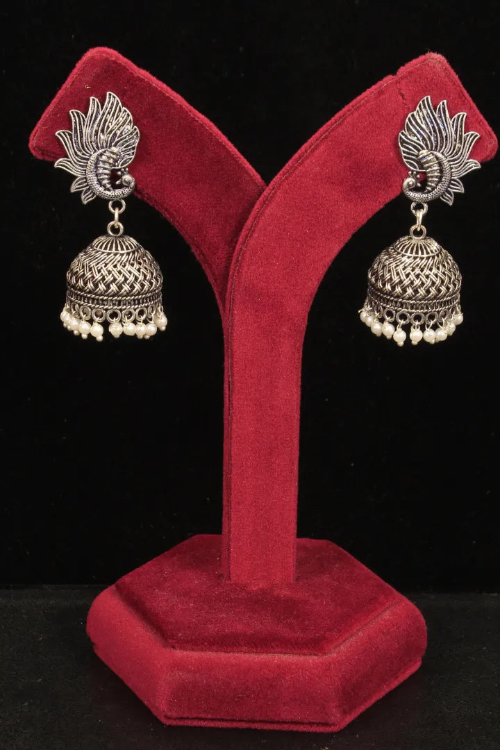 Mayuri Jhumka