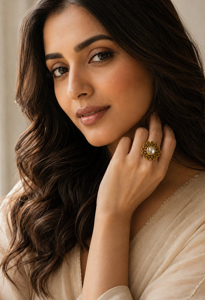 Noor Petal Ring