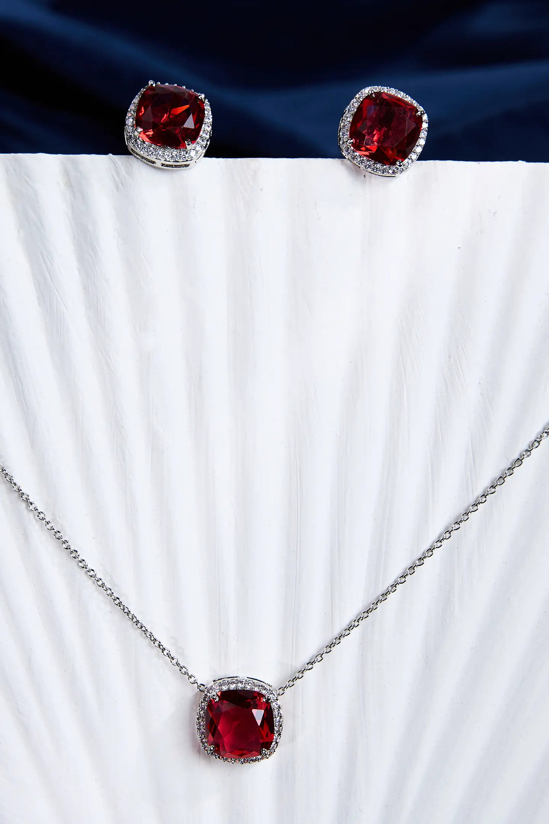 Crimson Gleam Pendant and Earring Set