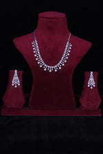 Load image into Gallery viewer, Kathie Necklace Set
