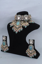 Load image into Gallery viewer, blue kundan necklace
