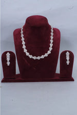 Load image into Gallery viewer, Katarina Necklace Set
