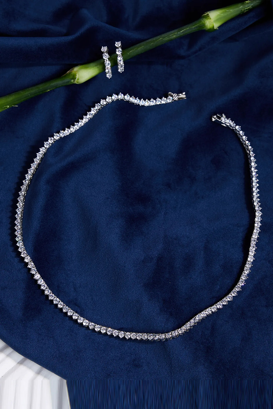 Solitaire Diamond Necklace Set