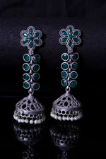 Load image into Gallery viewer, Ishanvi Earrings
