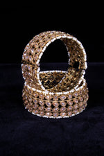 Load image into Gallery viewer, Yashoda Bangles
