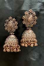 Load image into Gallery viewer, Dharani Earrings

