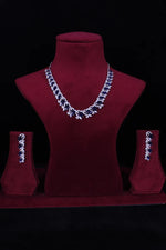 Load image into Gallery viewer, Molly Necklace Set