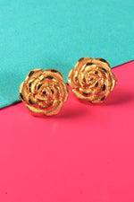 Load image into Gallery viewer, Nihira Earrings
