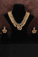 Load image into Gallery viewer, South Indian Traditional Necklace Set
