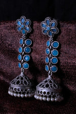 Load image into Gallery viewer, Ishanvi Earrings
