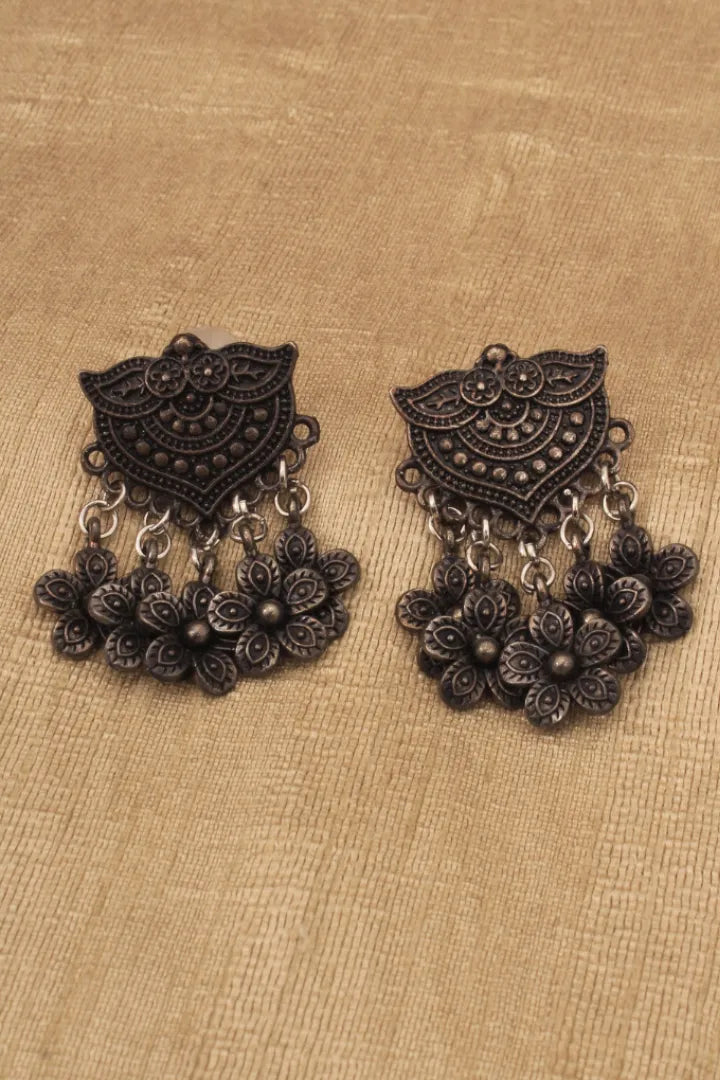 Charita Necklace Set