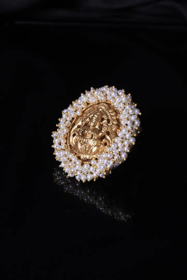 Sri Ring