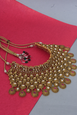 Load image into Gallery viewer, Saanvi Necklace Set