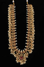 Load image into Gallery viewer, South Indian Traditional Necklace Set
