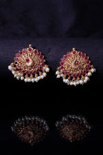 Load image into Gallery viewer, Kalaapee Earrings
