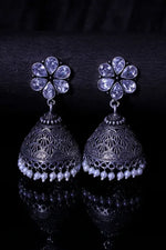 Load image into Gallery viewer, Paakhi Earrings
