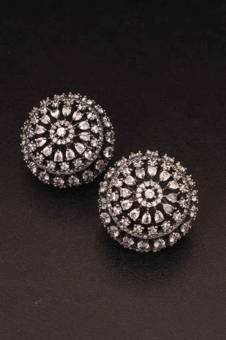 Selena Earring