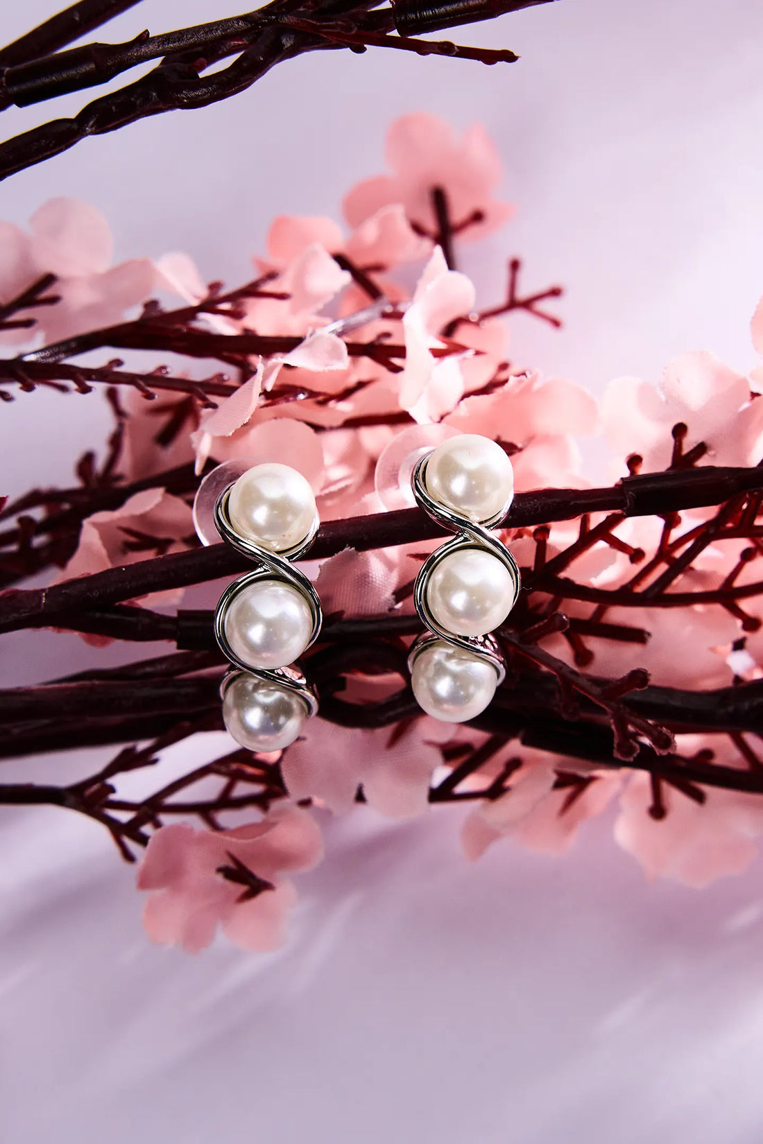Elegant Pearl Drop Earrings