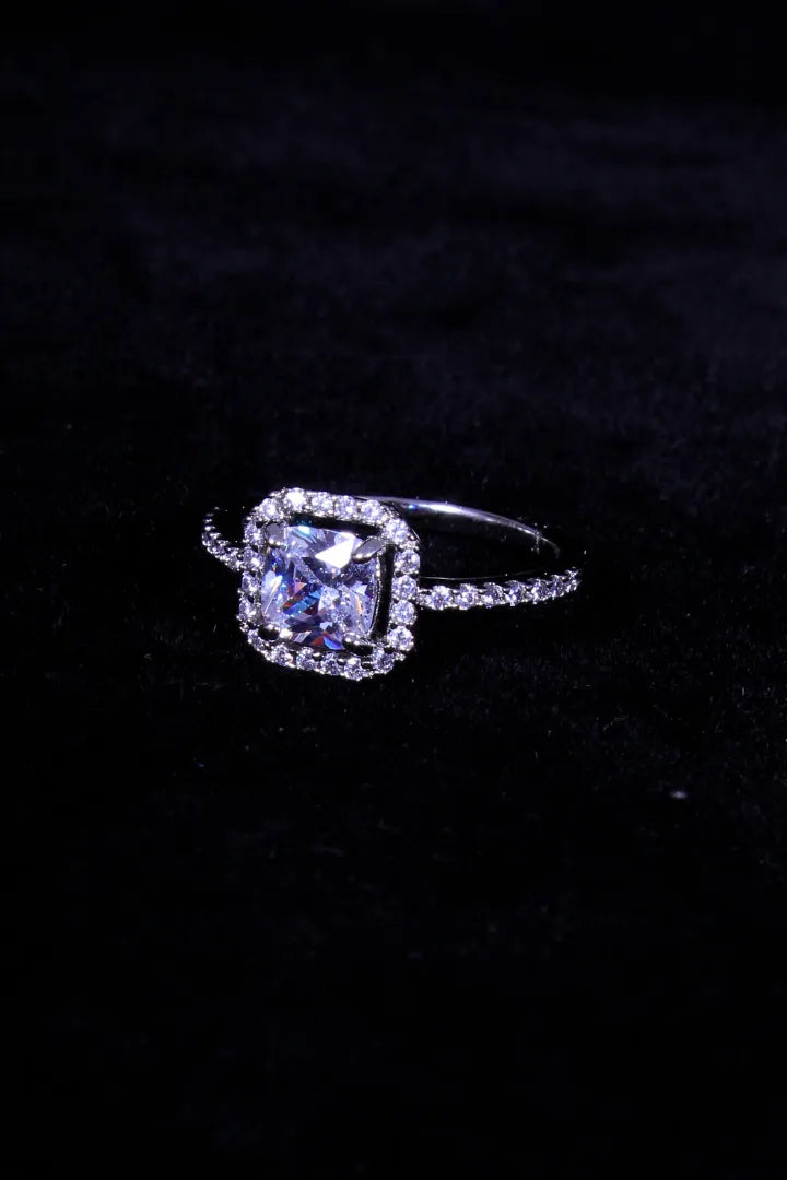 Gloria Ring