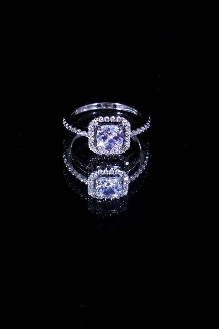 Gloria Ring