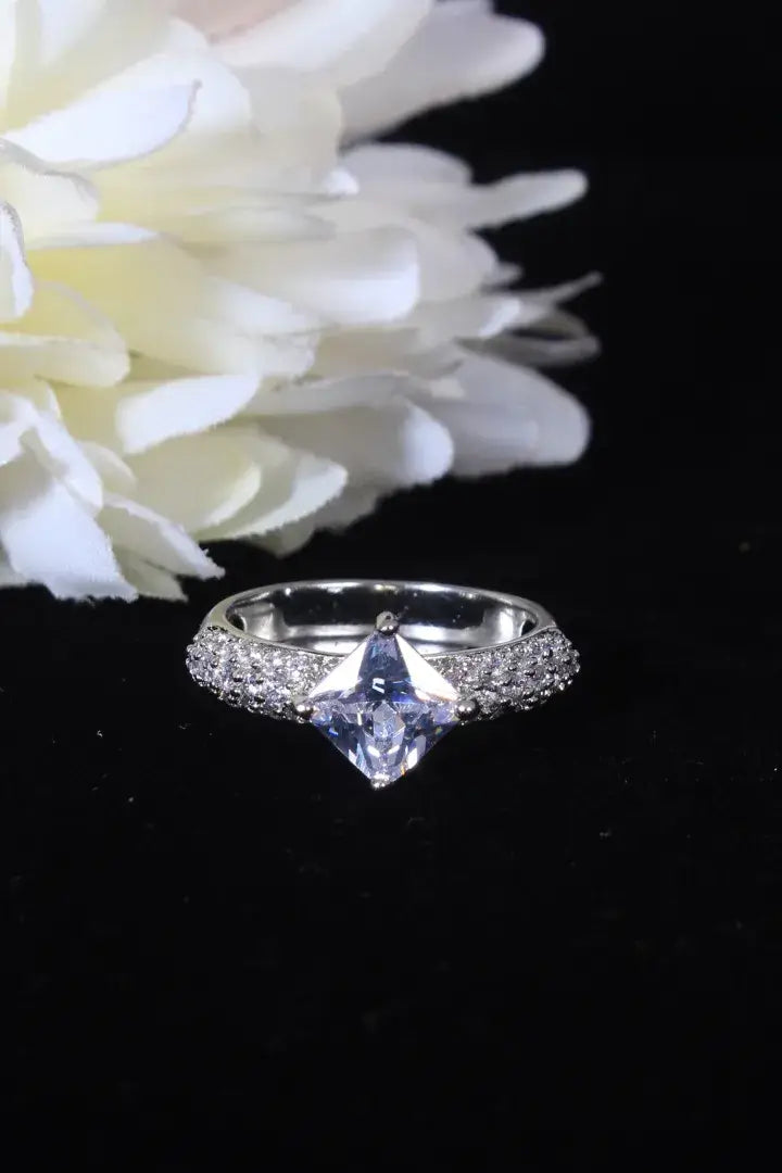Odette Ring