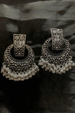 Load image into Gallery viewer, Aagami Earrings