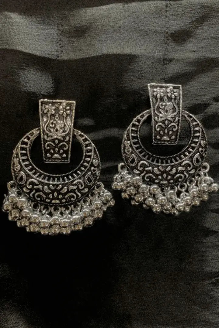 Aagami Earrings