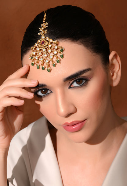 Emerald Cascade Maang Tikka