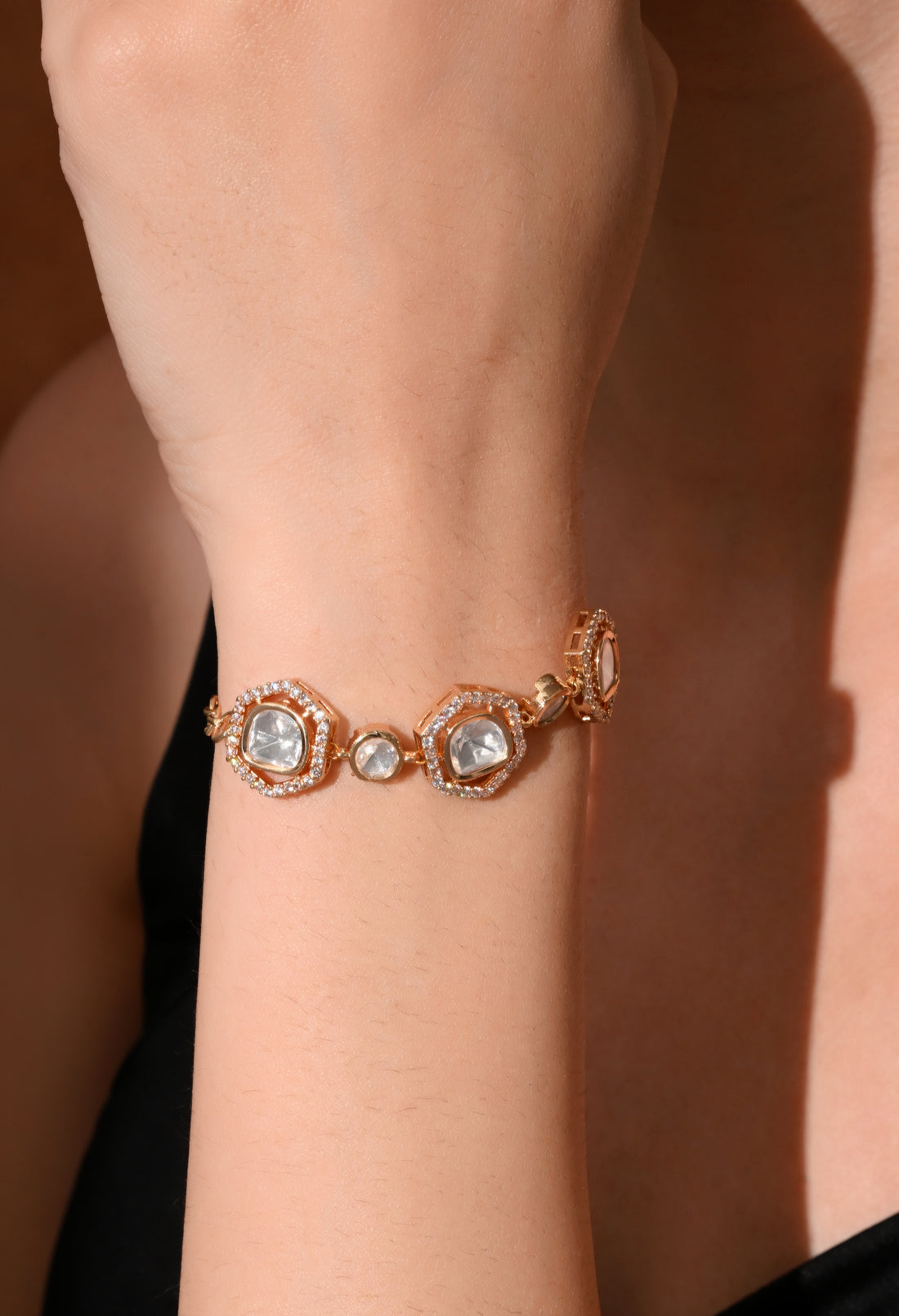 Rosette Glow Bracelet