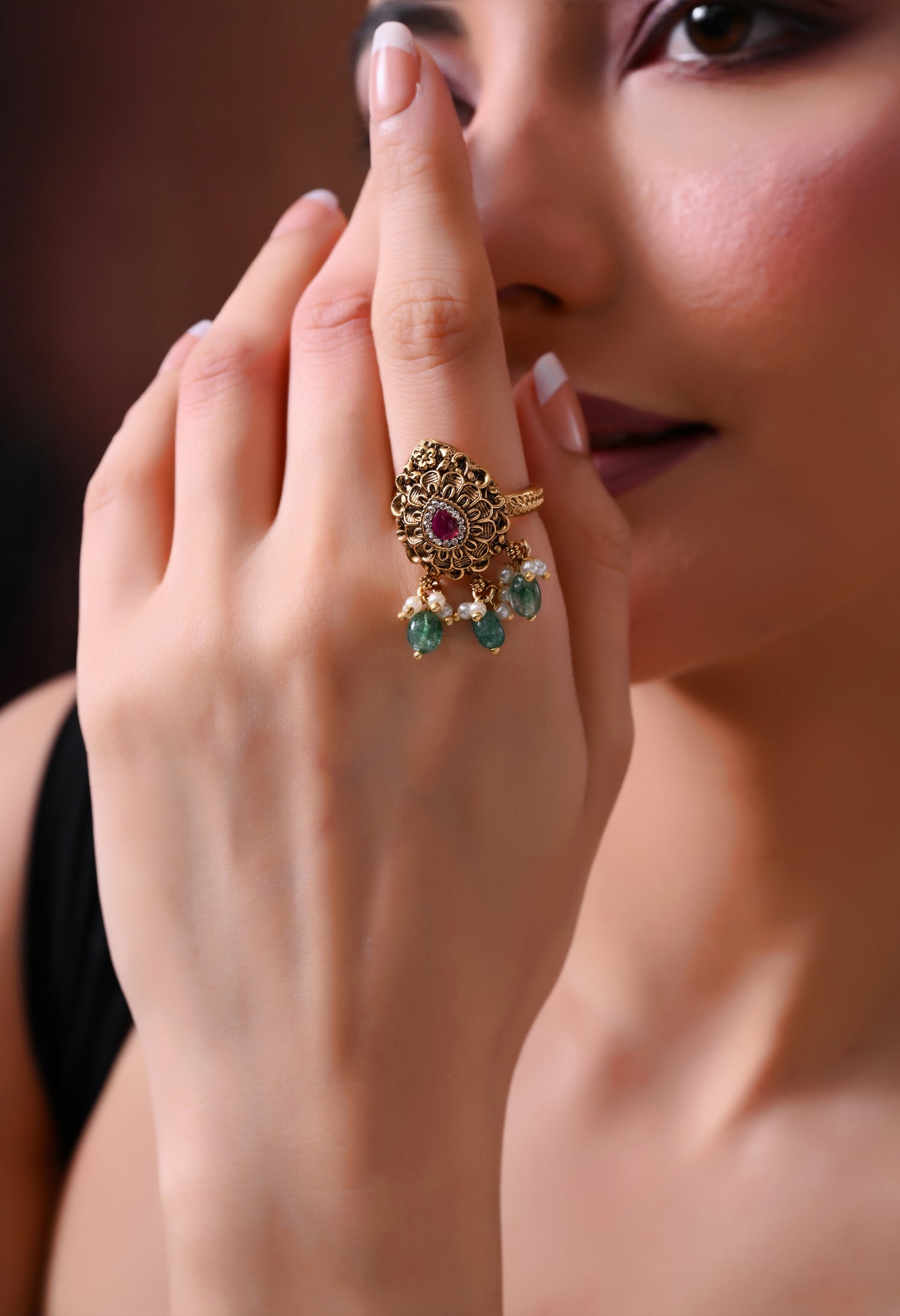 Emerald Charm Bloom Ring