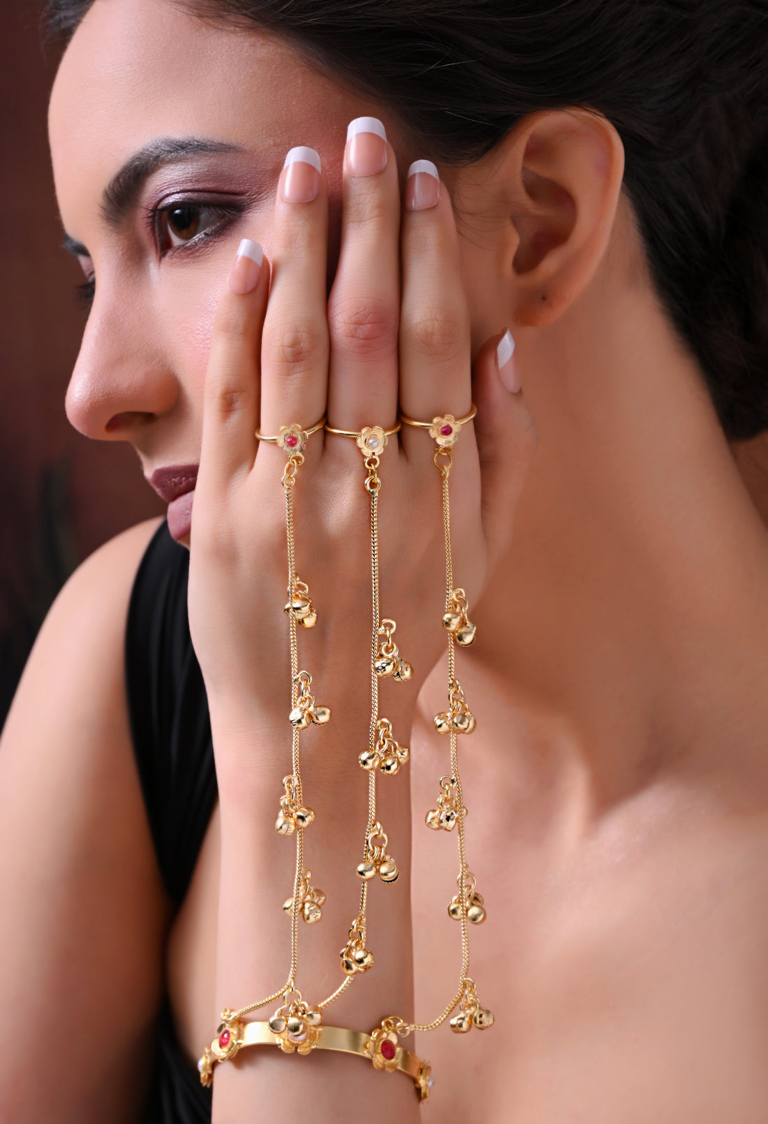 Golden Cascade Hand Harness
