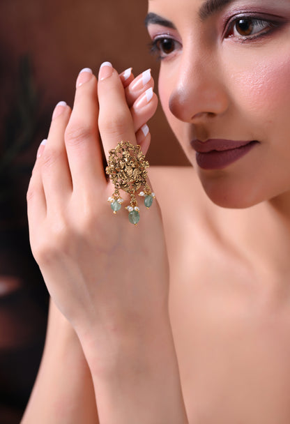 Divine Emerald Ganesha Ring