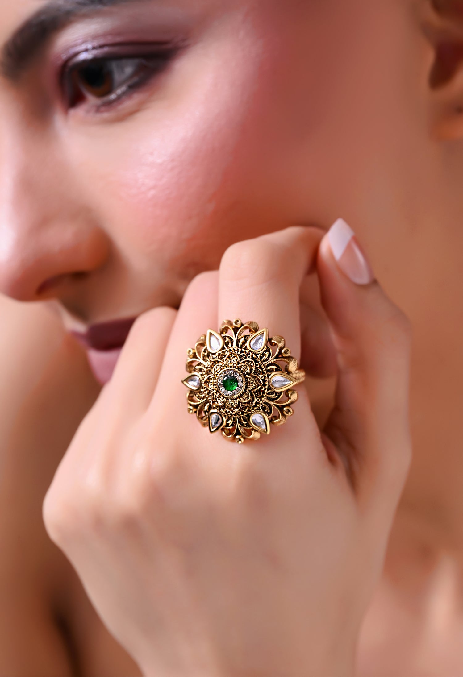 Emerald Sunflare Ring