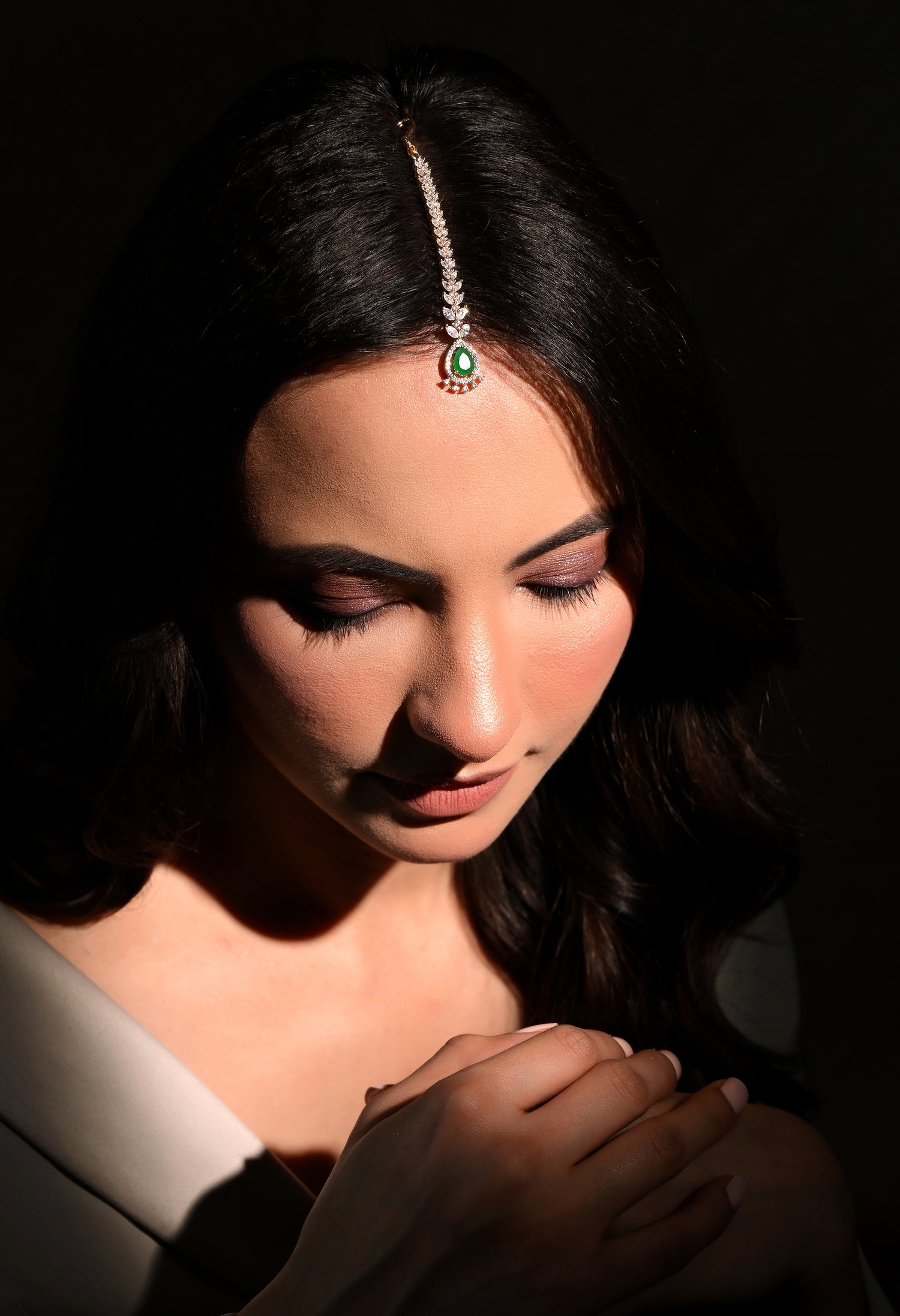 Emerald Spark Maang Tikka