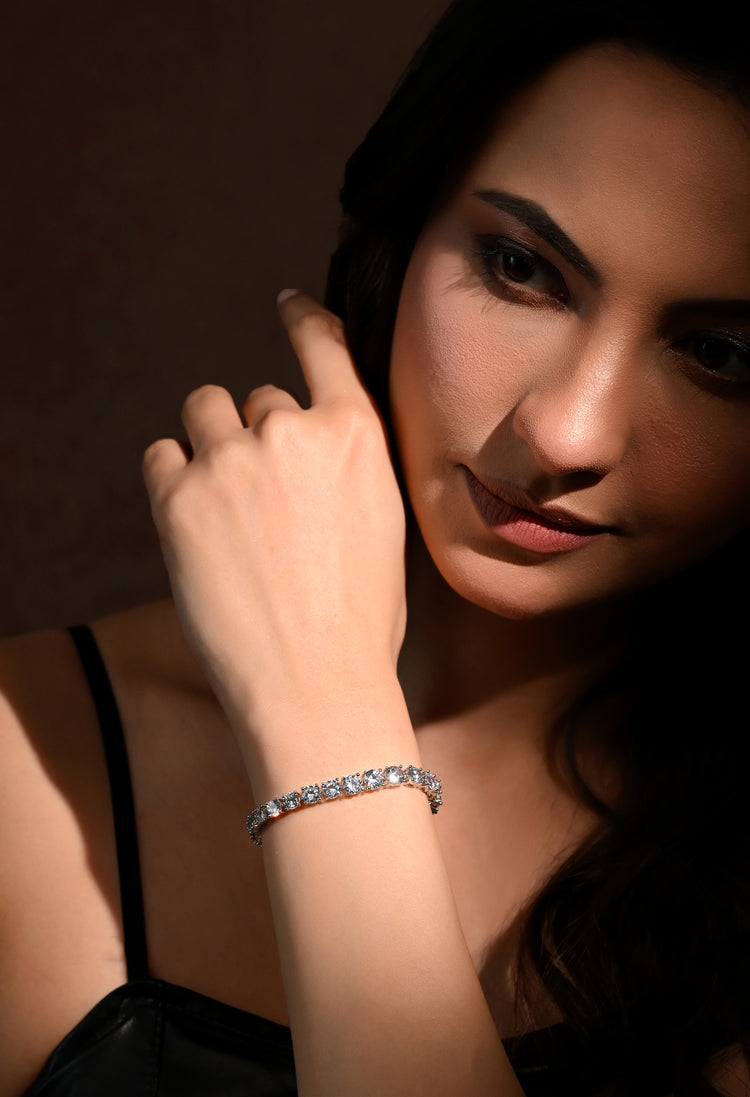 Aurora Line Bracelet For Woman