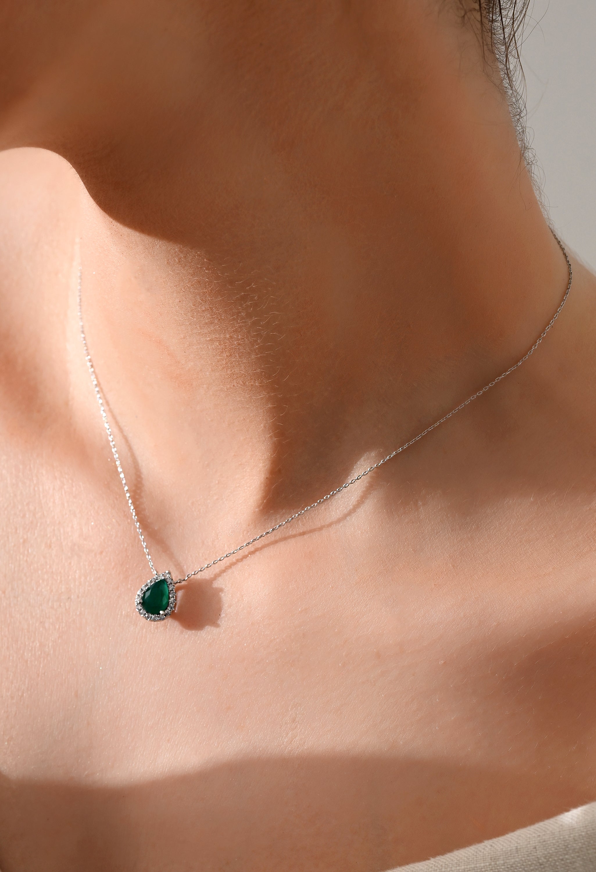 Emerald Essence Pendant Set