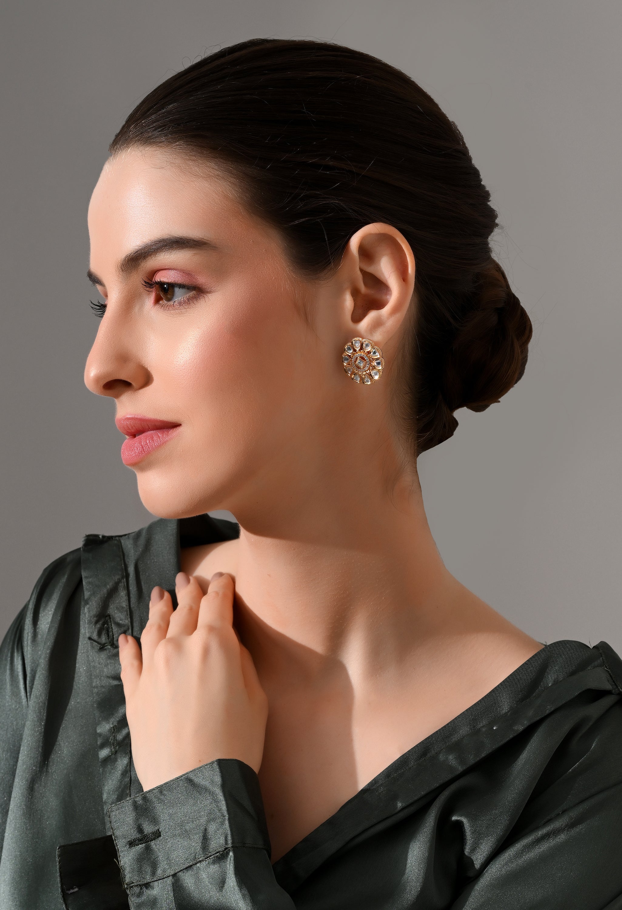 Eternal Glow Kundan Stud Earrings