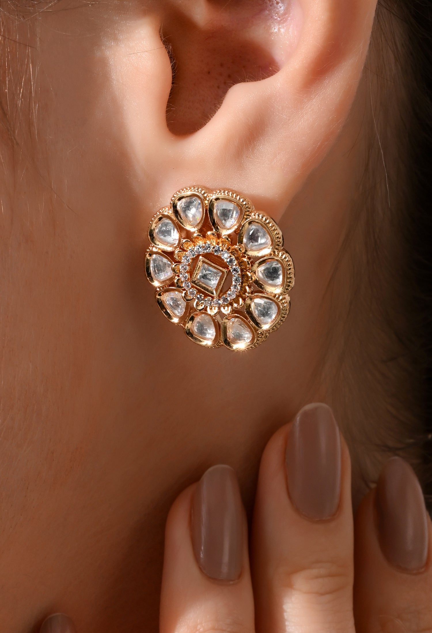 Eternal Glow Kundan Stud Earrings