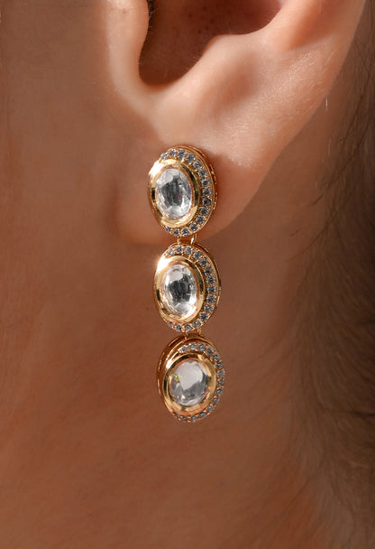 Golden Grace Kundan Necklace &amp; Drop Earring Set