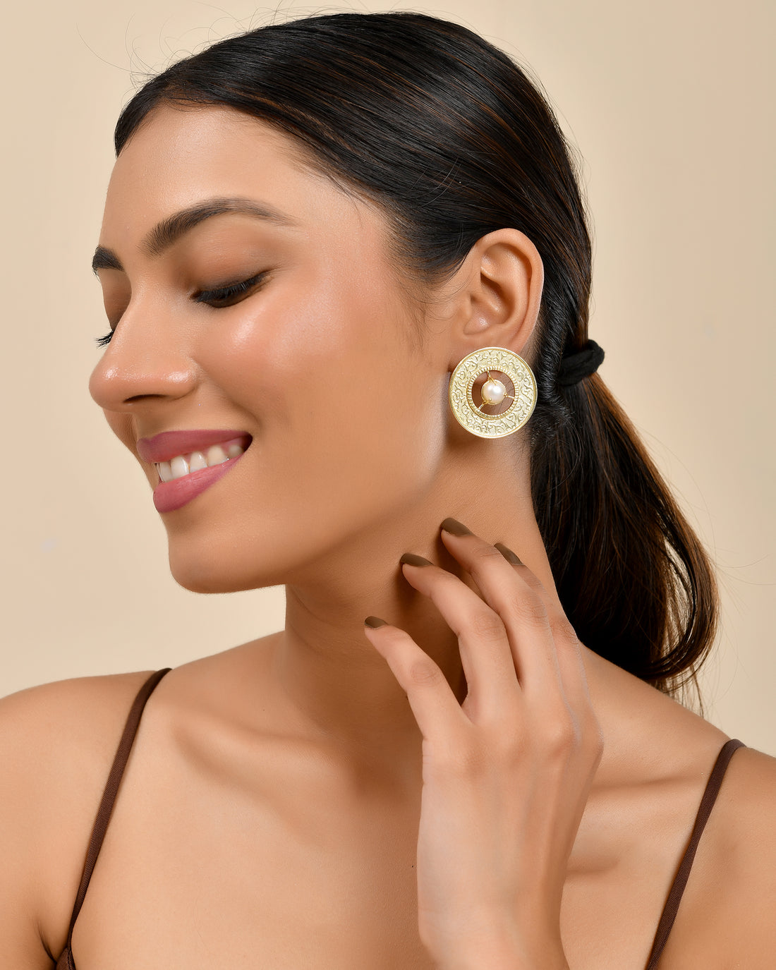 Classic Round Pearl Stud Earrings