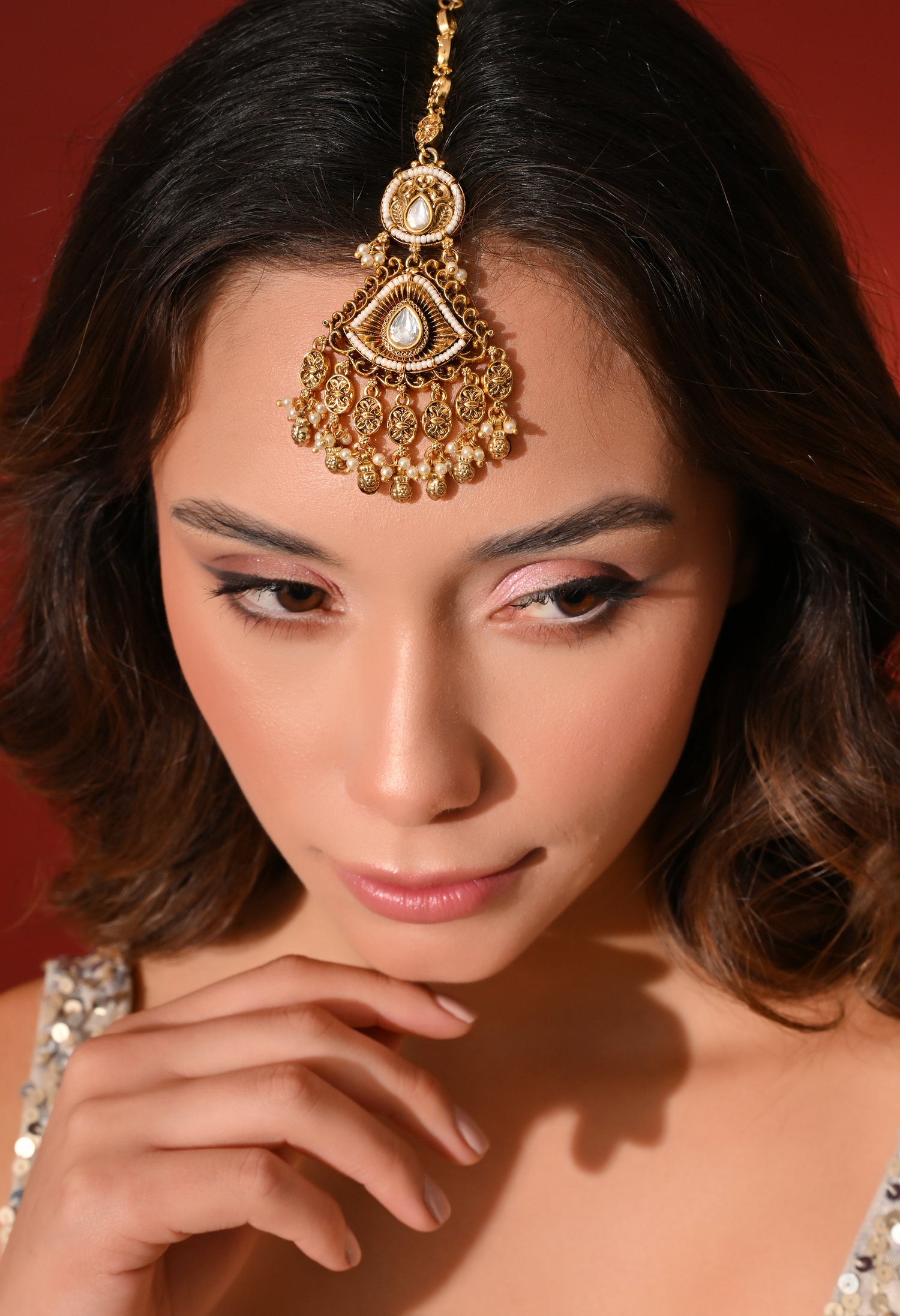 Chandrika Teardrop Pearl Maang Tikka
