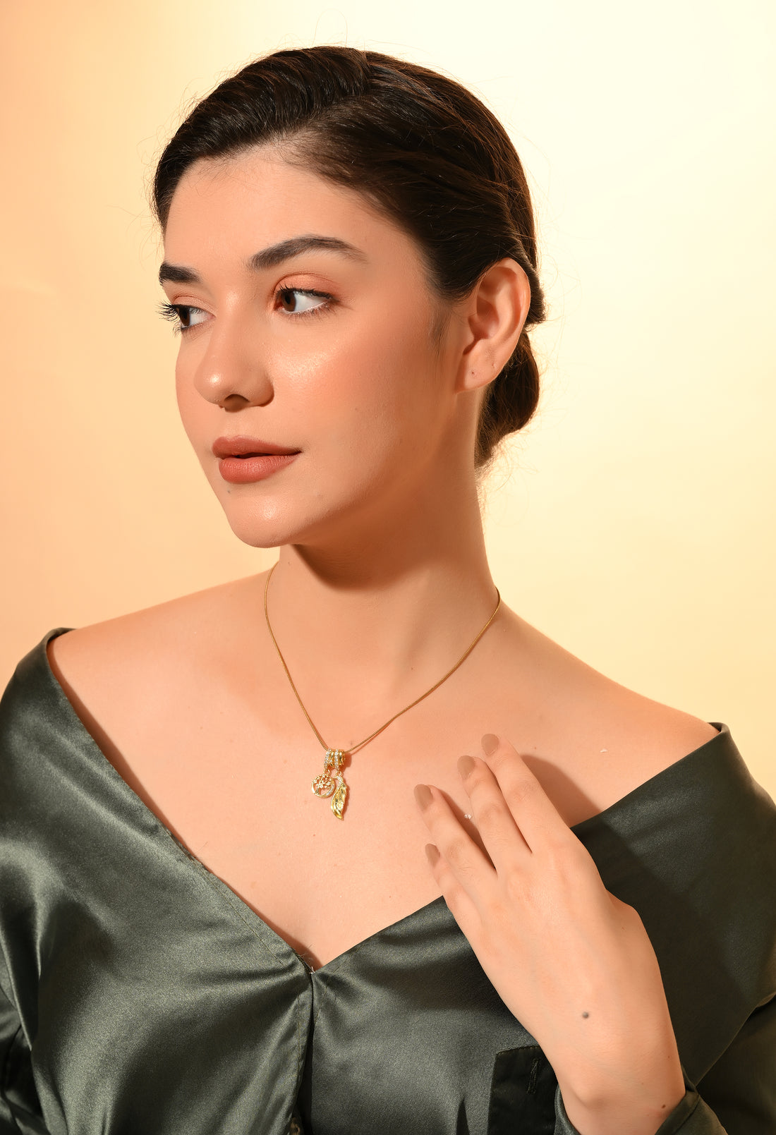 Golden Leaf Crystal Pendant