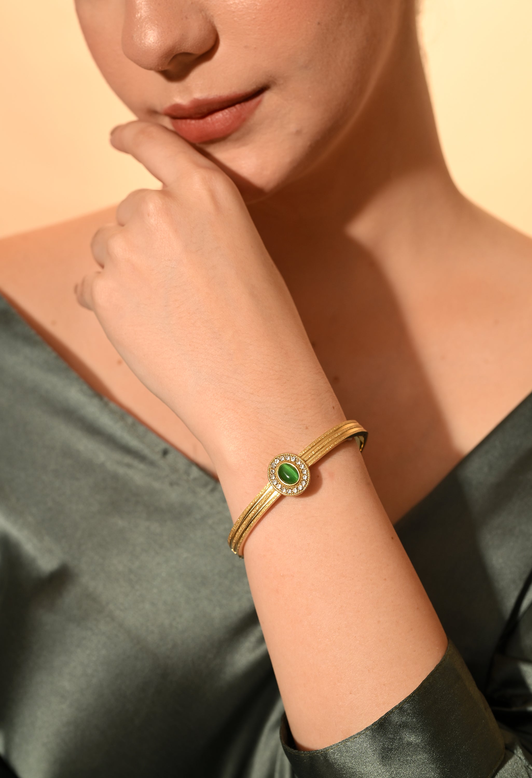Emerald Grace Gold Bracelet