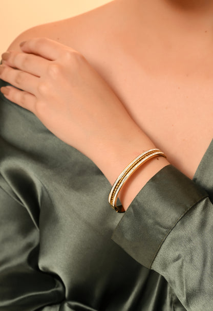 Dual Radiance Gold Bangle
