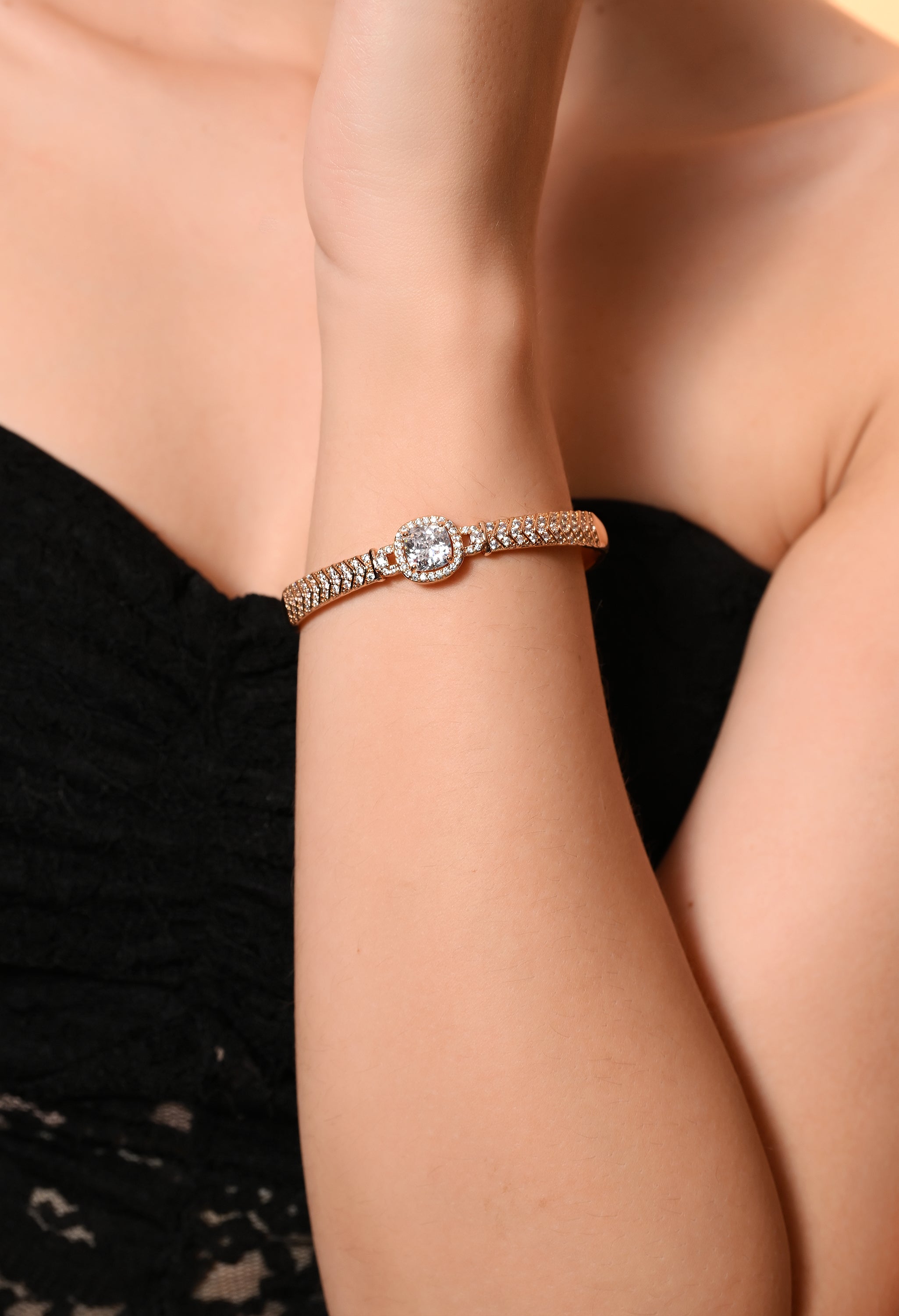 Radiant Solitaire Sparkle Bracelet