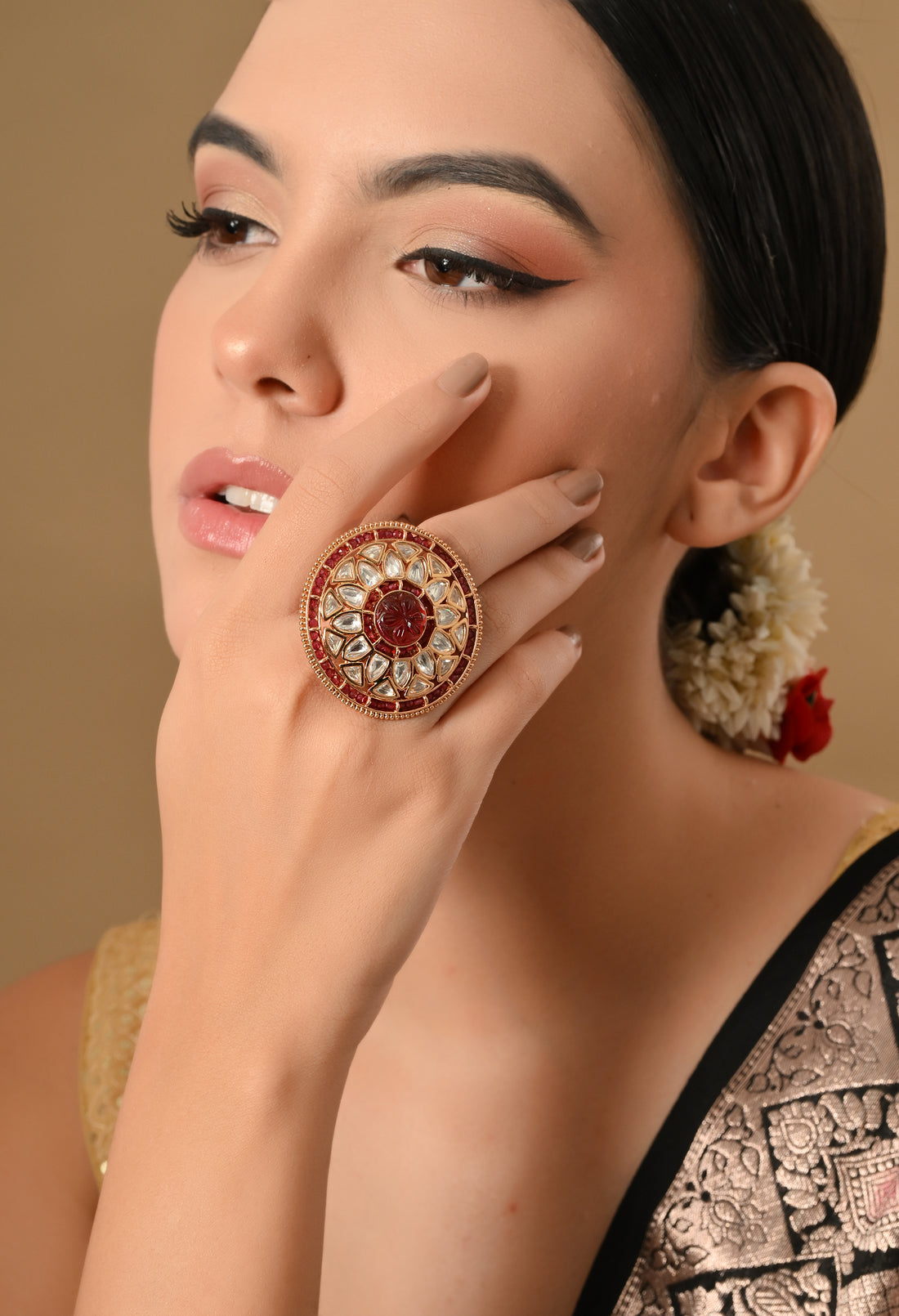 Radiant Elegance Ring of Beauty