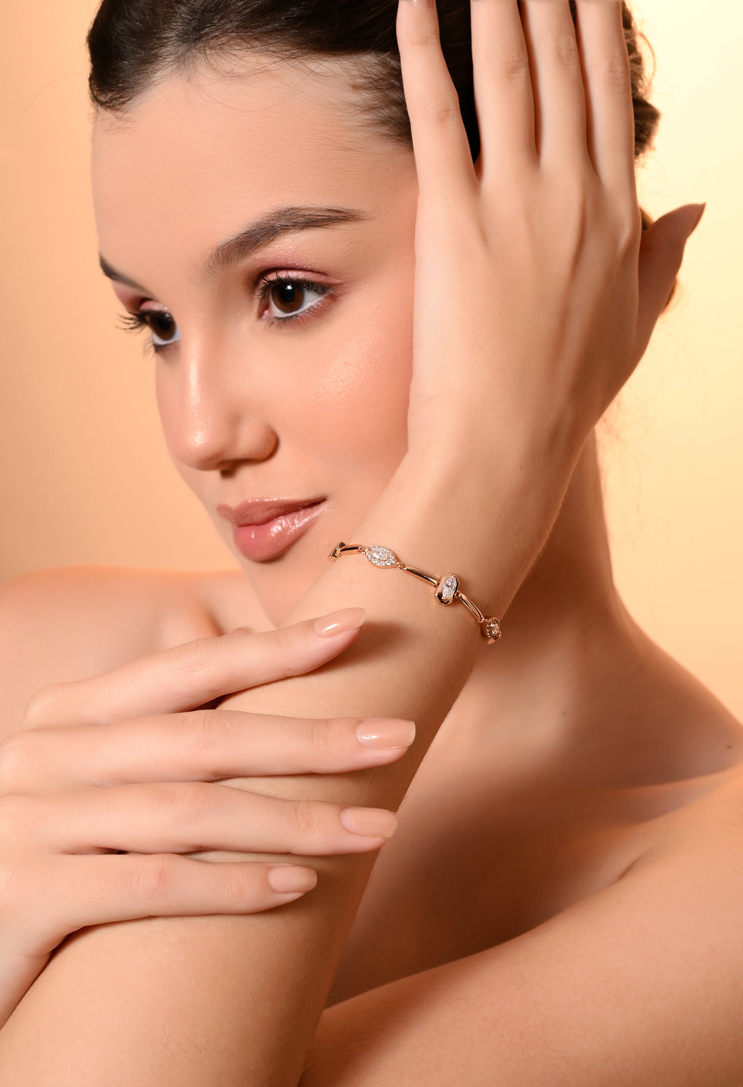 Elegant Marquise Crystal Bracelet