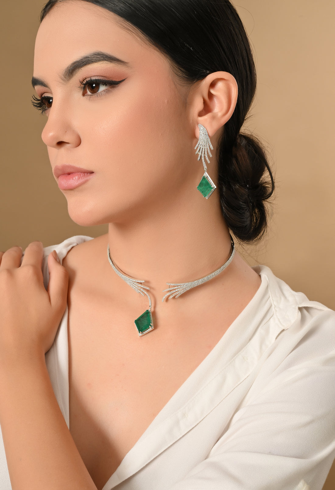 Enchanting Emerald Elegance Jewelry Set